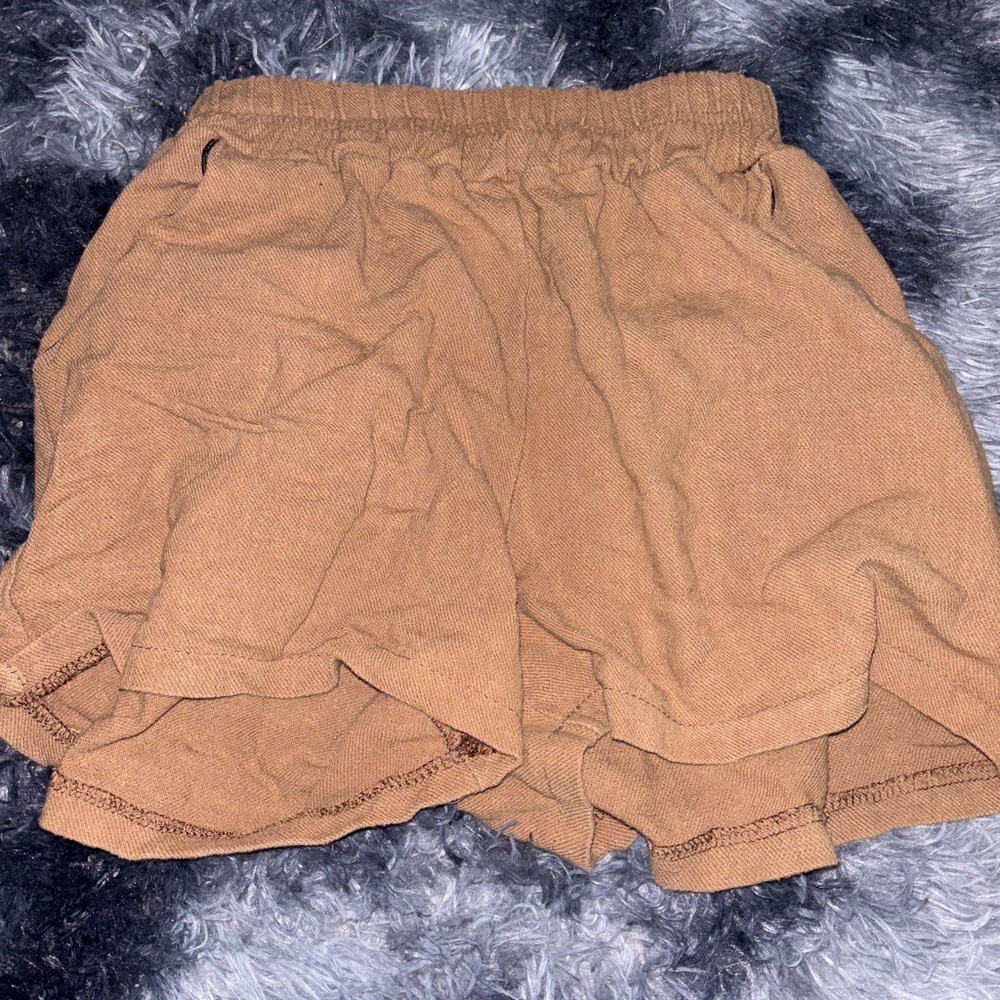 Brown shorts
